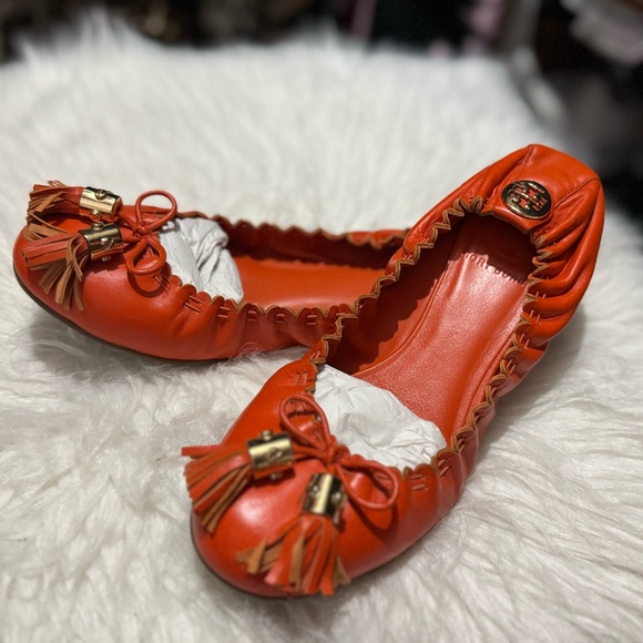 Tory Burch Orange Leather Tassel Scrunch Ballet Flats 7.5 - Picture 12 of 14